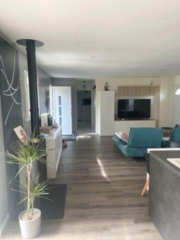 Maison 4 pièces de 110m² , 3 chambres + 1 bureau