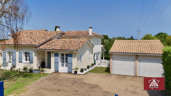 Villa d'exception avec piscine, jacuzzi, double garage et petit étang. Villeneuve-sur-Lot (47300)