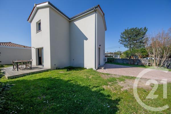 Maison à vendre  5 pièces - 81,60 m2 LE HAILLAN - 33