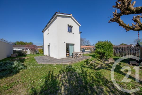 Maison à vendre  5 pièces - 81,60 m2 LE HAILLAN - 33