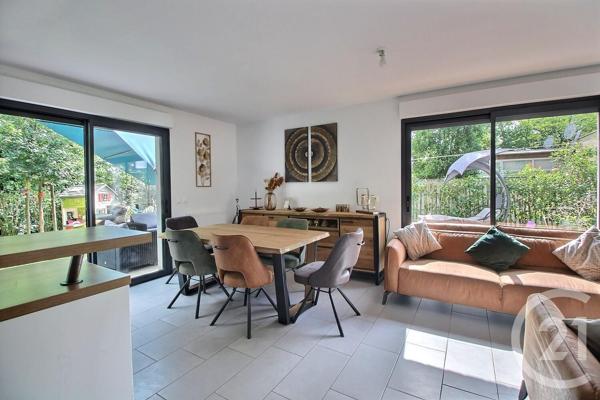 Maison à vendre  5 pièces - 81,60 m2 LE HAILLAN - 33