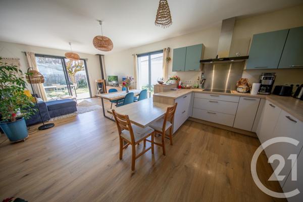 Maison à vendre  5 pièces - 81,60 m2 LE HAILLAN - 33