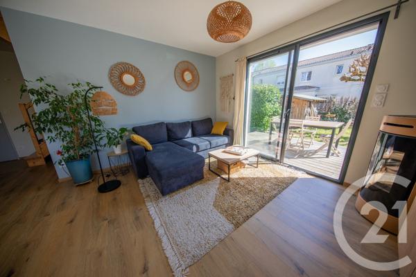 Maison à vendre  5 pièces - 81,60 m2 LE HAILLAN - 33