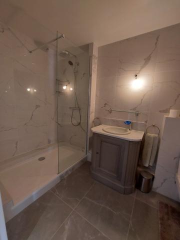 Paris (75015) Appartement 2 / 3 pièces 68m2 en résidence avec services pour seniors PARIS 15ème