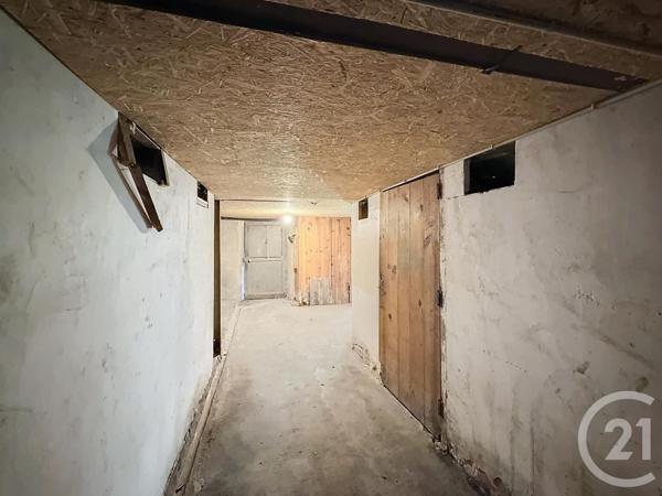 Immeuble à vendre  460 m2 CASTILLON EN COUSERANS - 09