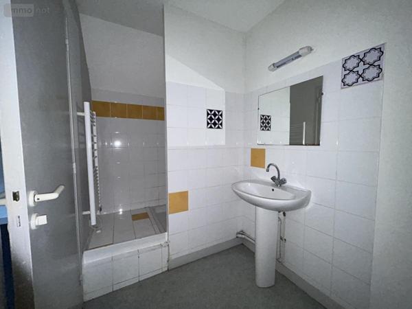 Fonds et/ou murs commerciaux à vendre à Guer dans le Morbihan (56380), ref : 56046-1341