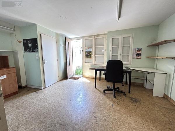 Fonds et/ou murs commerciaux à vendre à Guer dans le Morbihan (56380), ref : 56046-1341