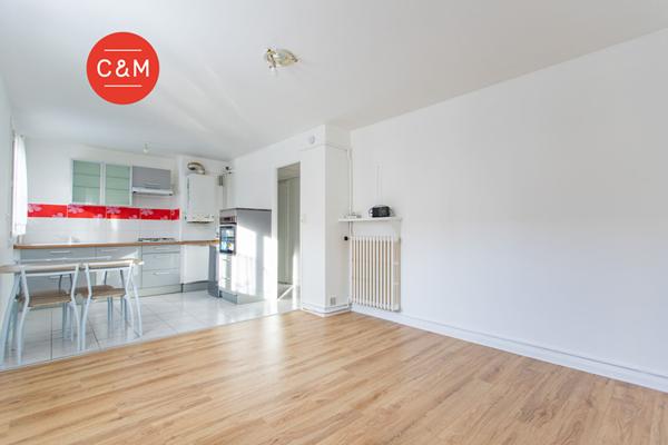 44400 REZE REZE 8 MAI - Appartement 3 pièces 53 m²