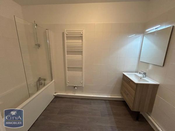 Appartement à louer 3 pièces 64.39m²