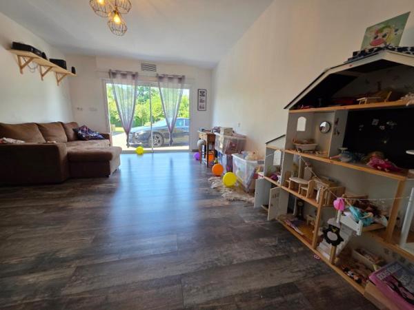 Maison 215 m2 avec piscine, 6 chambres