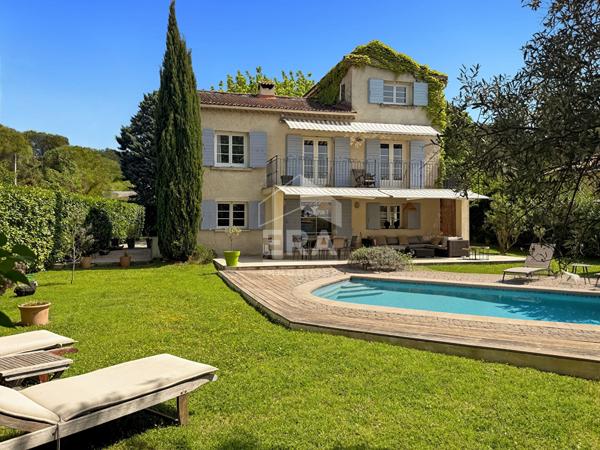 ERA PROVAIX maison Bouc Bel Air 7 pièces 161m2