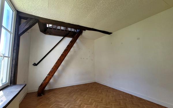 Appartement à vendre    3 pièces • 75 m2 Saint-Jean-de-Braye