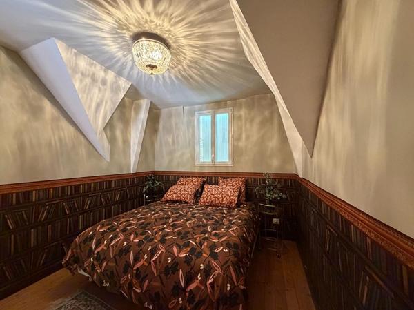 Élégant manoir avec maison d'amis, 11 hectares et vue panoramique
