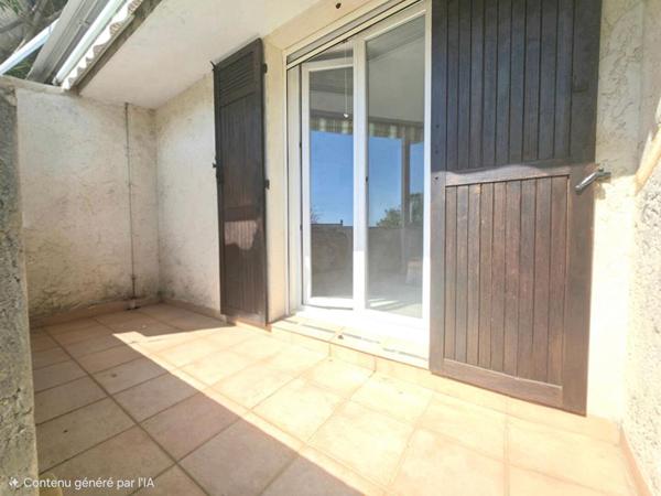 Maison Bormes Les Mimosas 5 pièce(s) 83 m2 parking jardin terrasse