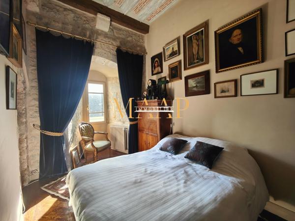 Résidence atypique au charme historique