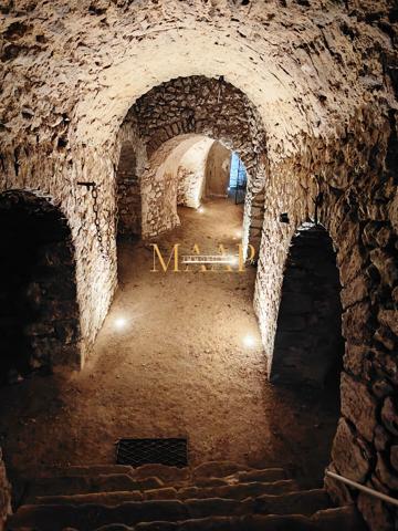 Résidence atypique au charme historique