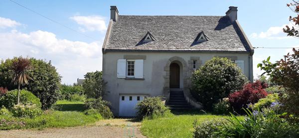 Finistère (29) - Crozon - Proximité, port et plages