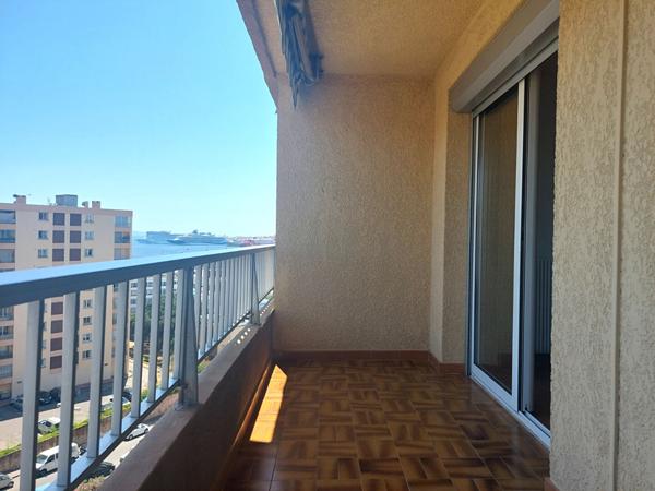 Appartement Ajaccio 2 pièces - 47m² - Entrée de la ville - Vue mer- Parking