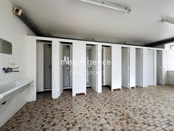 Local Commercial à Saint-Senier-sous-Avranches, 50300 - 10 pièces 1044m²