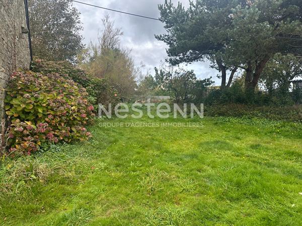 Questembert, au calme d'un hameau, ensemble de 2 maisons en pierres