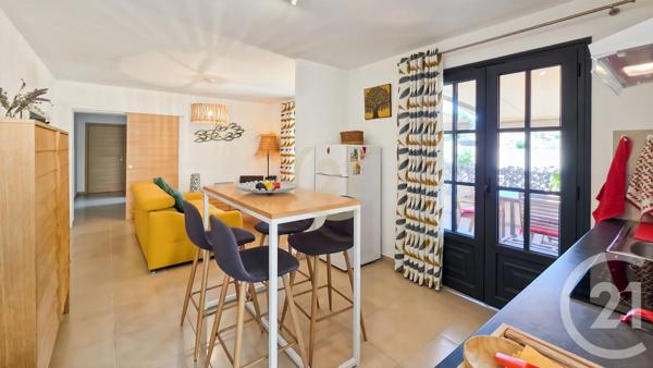 Appartement F3 à vendre  3 pièces - 56,84 m 2   ST FLORENT  - 202