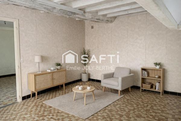 MAISON DE VILLAGE 105 M², 4 PIECES - SECTEUR COSSÉ EN CHAMPAGNE / 53340
