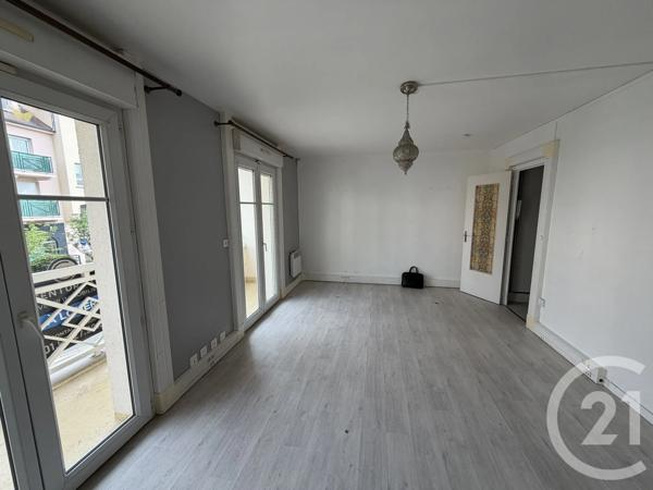 Appartement F1 à vendre  1 pièce - 32,88 m 2   CLAYE SOUILLY  - 77