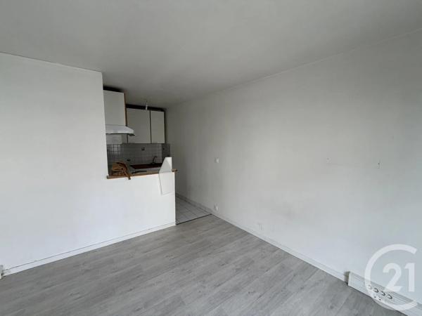 Appartement F1 à vendre  1 pièce - 32,88 m 2   CLAYE SOUILLY  - 77