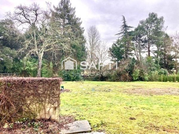 MAISON PLAIN PIED A RENOVER  JARDIN ET GARAGE