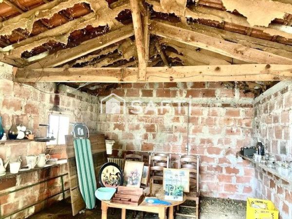 MAISON PLAIN PIED A RENOVER  JARDIN ET GARAGE