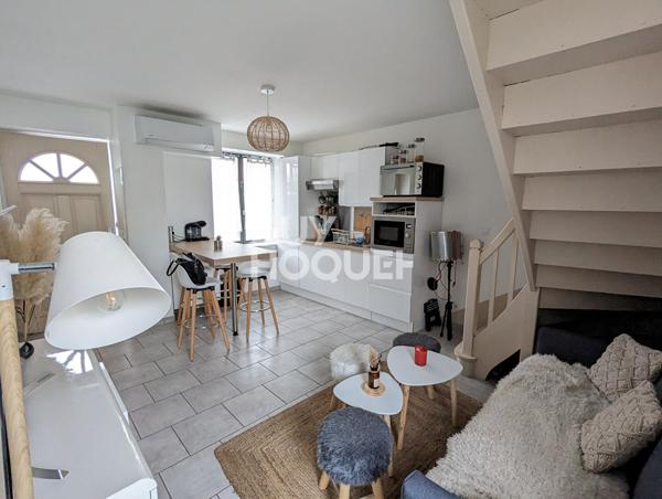LOCATION d'un appartement F2 (33 m²) à SAINT BONNET DE MURE