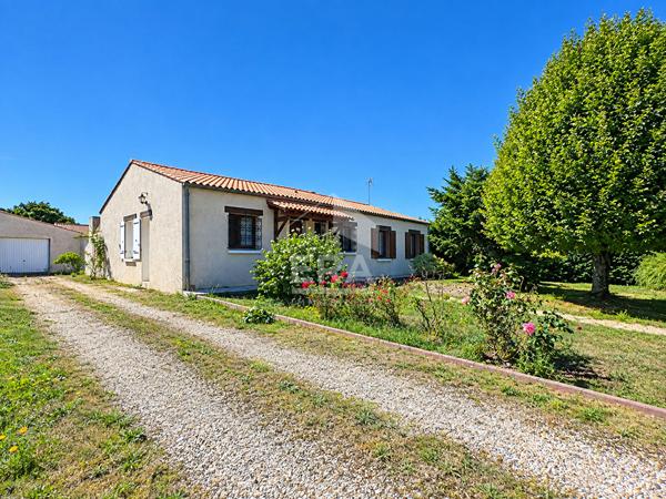 Maison de plain-pied 130 m² - 3 chambres - Terrain 1 000 m² - Proche commerces à Arvert