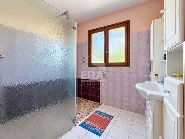 Maison de plain-pied 130 m² - 3 chambres - Terrain 1 000 m² - Proche commerces à Arvert