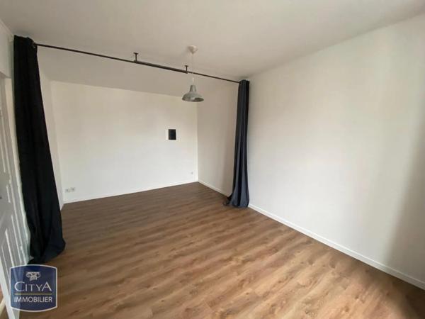 Appartement à louer 2 pièces 36.55m² Oyonnax (01100)