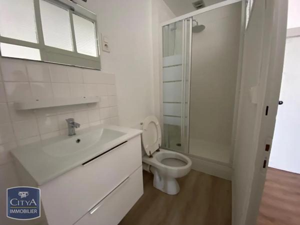 Appartement à louer 2 pièces 36.55m² Oyonnax (01100)