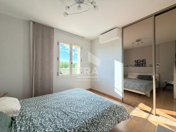 A VENDRE 84120 PERTUIS MAISON TYPE 5 PIECES DE 136 M² AVEC JARDIN, PISCINE ET GARAGE.