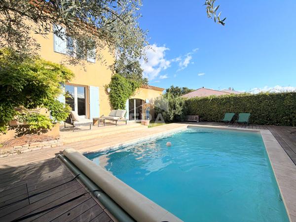 A VENDRE 84120 PERTUIS MAISON TYPE 5 PIECES DE 136 M² AVEC JARDIN, PISCINE ET GARAGE.
