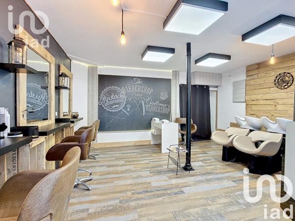 Immeuble à vendre 216 m² Condé-Sainte-Libiaire