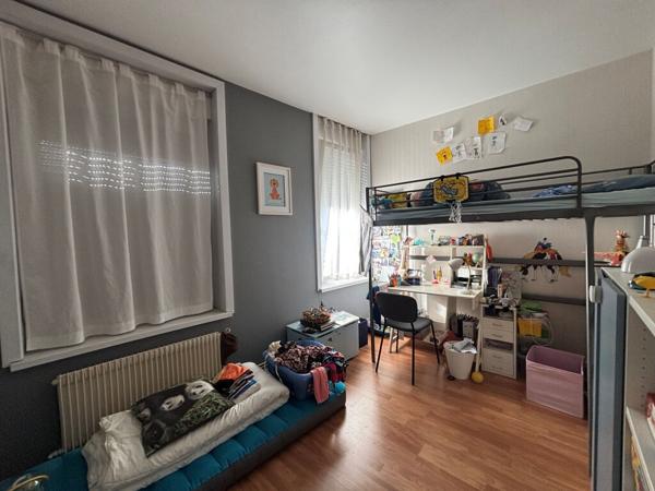 TOURCOING BRUN PAIN
