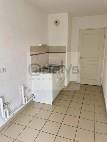 SAINT-OMER – APPARTEMENT 2 CHAMBRES AVEC ASCENSEUR ET PARKING