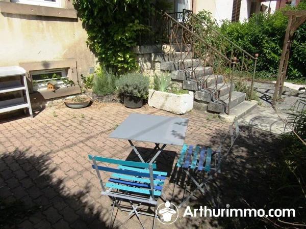 Location                                                      Appartement
                        
                     3 pièces                      63 m2                     à Hérimoncourt
