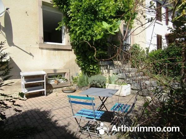 Location                                                      Appartement
                        
                     3 pièces                      63 m2                     à Hérimoncourt