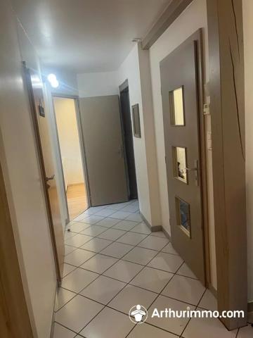 Location                                                      Appartement
                        
                     3 pièces                      63 m2                     à Hérimoncourt