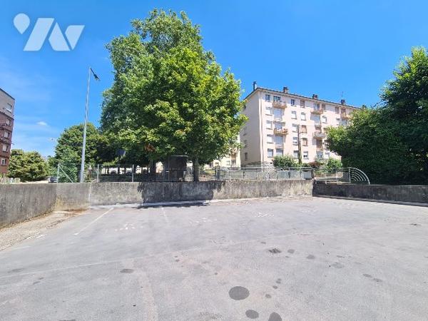 Garage Parking à vendre Besançon