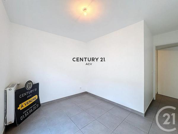 Appartement F4 à vendre  4 pièces - 60,11 m 2   CHOISY LE ROI  - 94