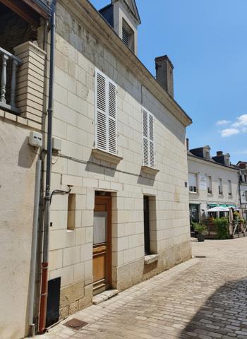 IMMEUBLE COMMERCIAL À VENDRE À SAINT AIGNAN