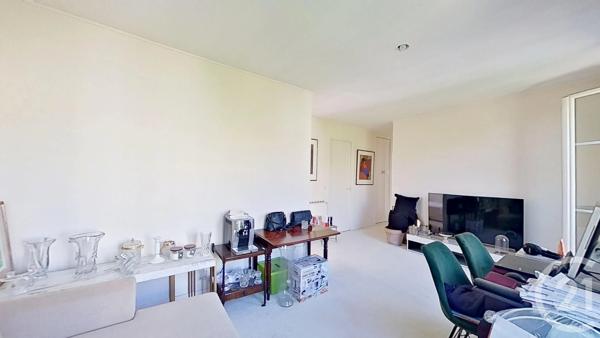 Appartement F2 à vendre  2 pièces - 45,63 m 2   NOGENT SUR MARNE  - 94