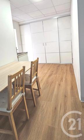 Appartement F3 à vendre  3 pièces - 49,27 m 2   ST DENIS  - 93