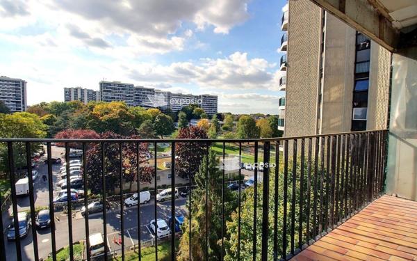 Appartement à vendre    3 pièces • 56,03 m2 Grigny