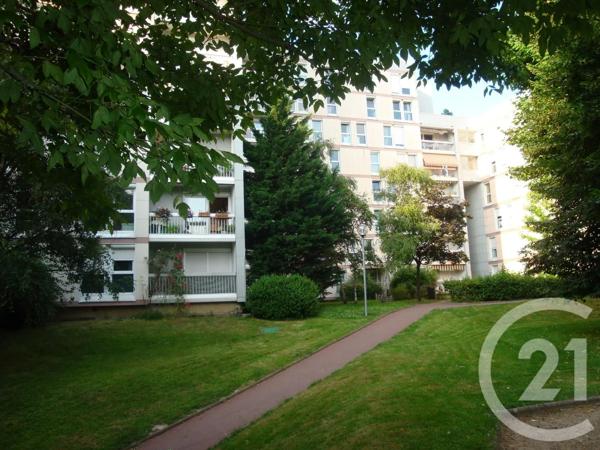 Parking à vendre  12 m 2   PANTIN  - 93